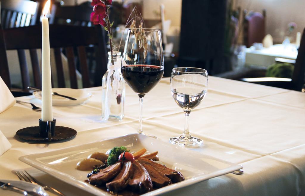 Hotel Restaurant Hof Hueck Bad Sassendorf Eksteriør billede